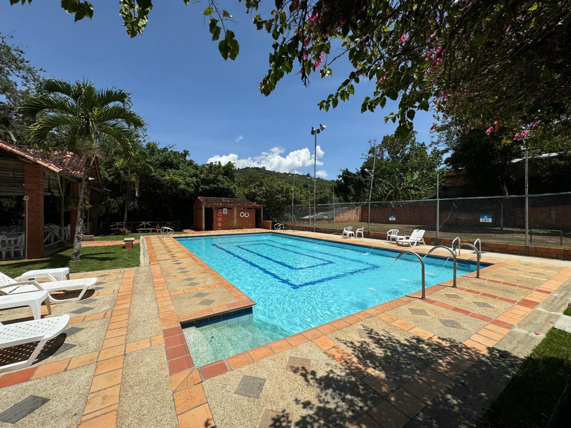 Hotel Campestre Umpala San Gil Extérieur photo